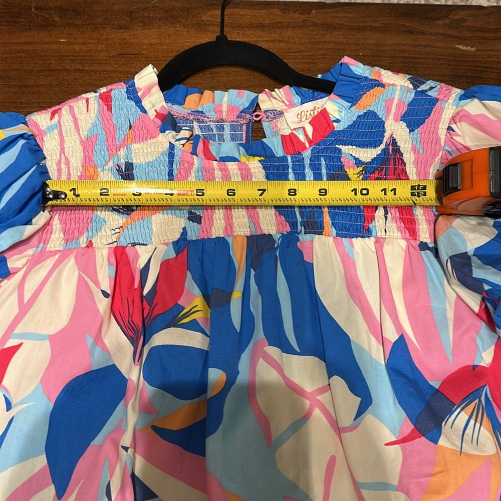 Listicle Multicolor Floral Women's Blouse - Picture 7 of 11